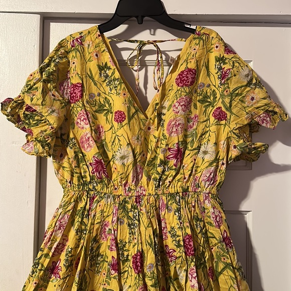 Brighton, yellow - Picture 2 of 3